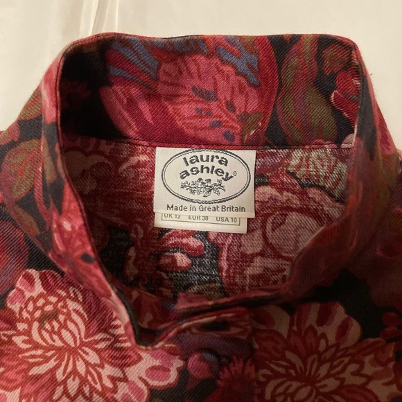 Vintage Laura Ashley Classic Floral Blouse - Picture 2 of 9